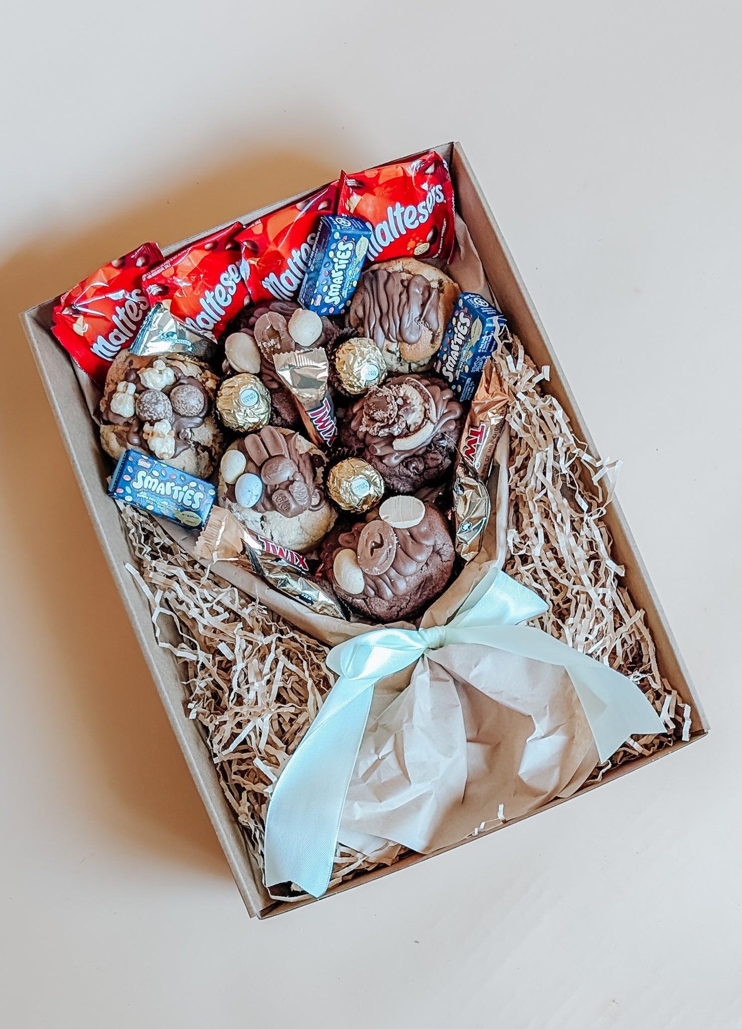Assorted cookie bouquet gift basket with chocolates